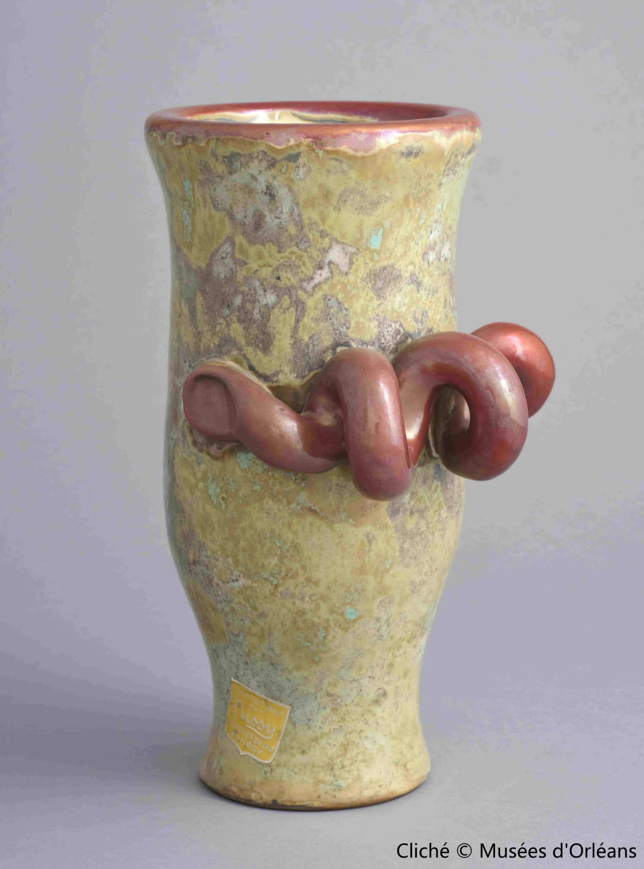 Cliché © Musées d'Orléans vase Forah torsades