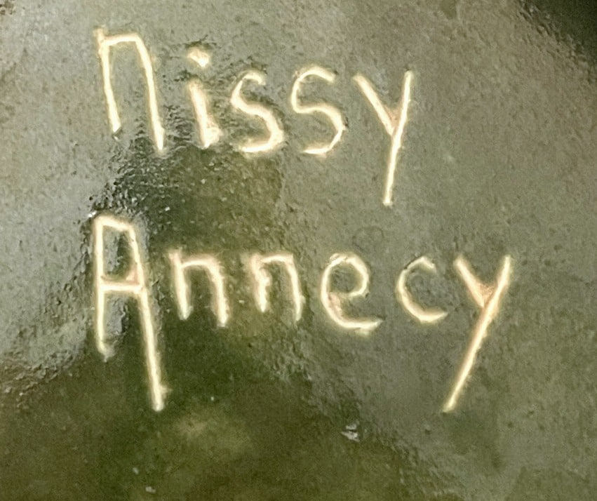 Nissy Annecy signature Nissy Annecy signature