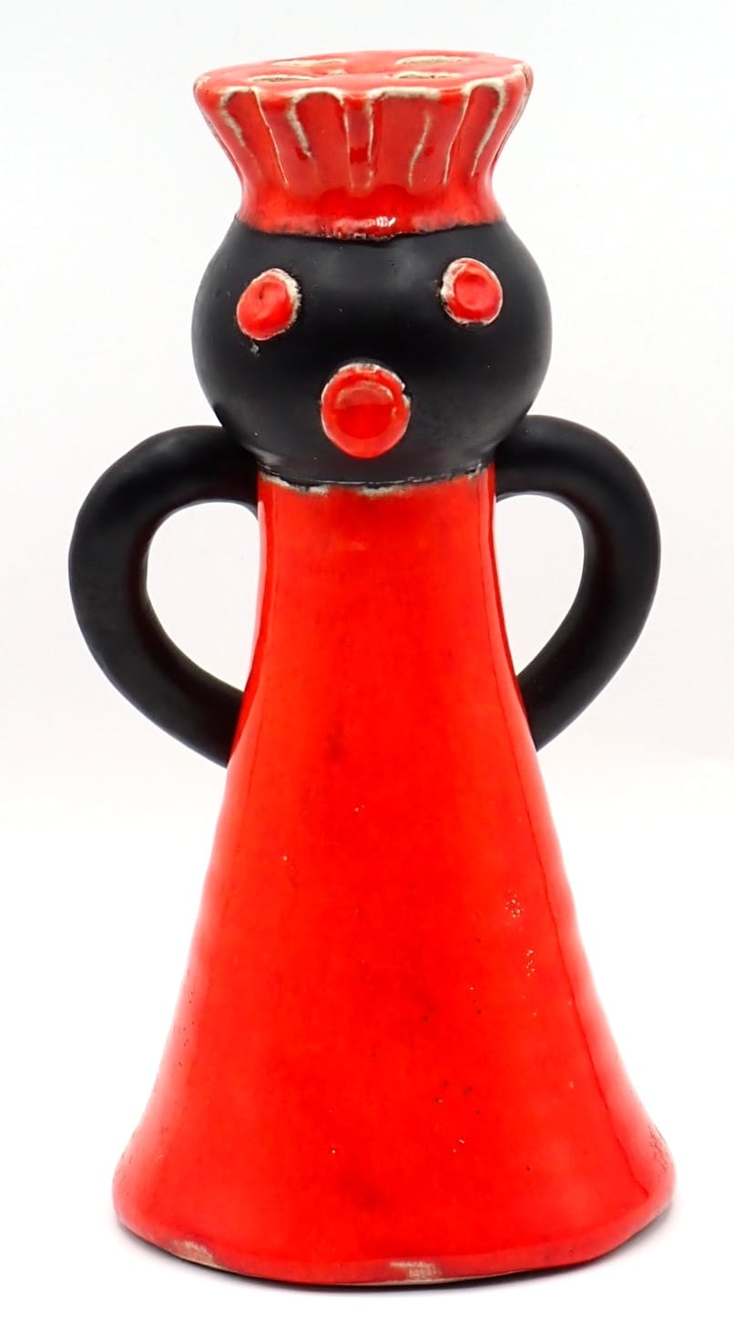 Personnage rouge Nissy Nissy statuette