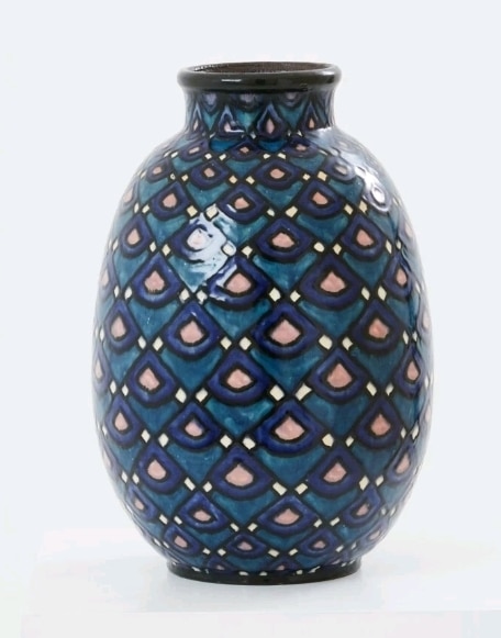 vase écailles PJ